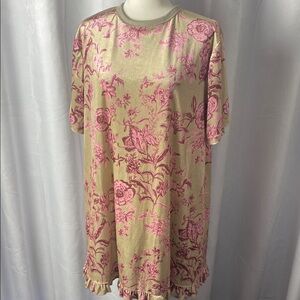 AMAZON tan & pink velvet t-shirt dress.